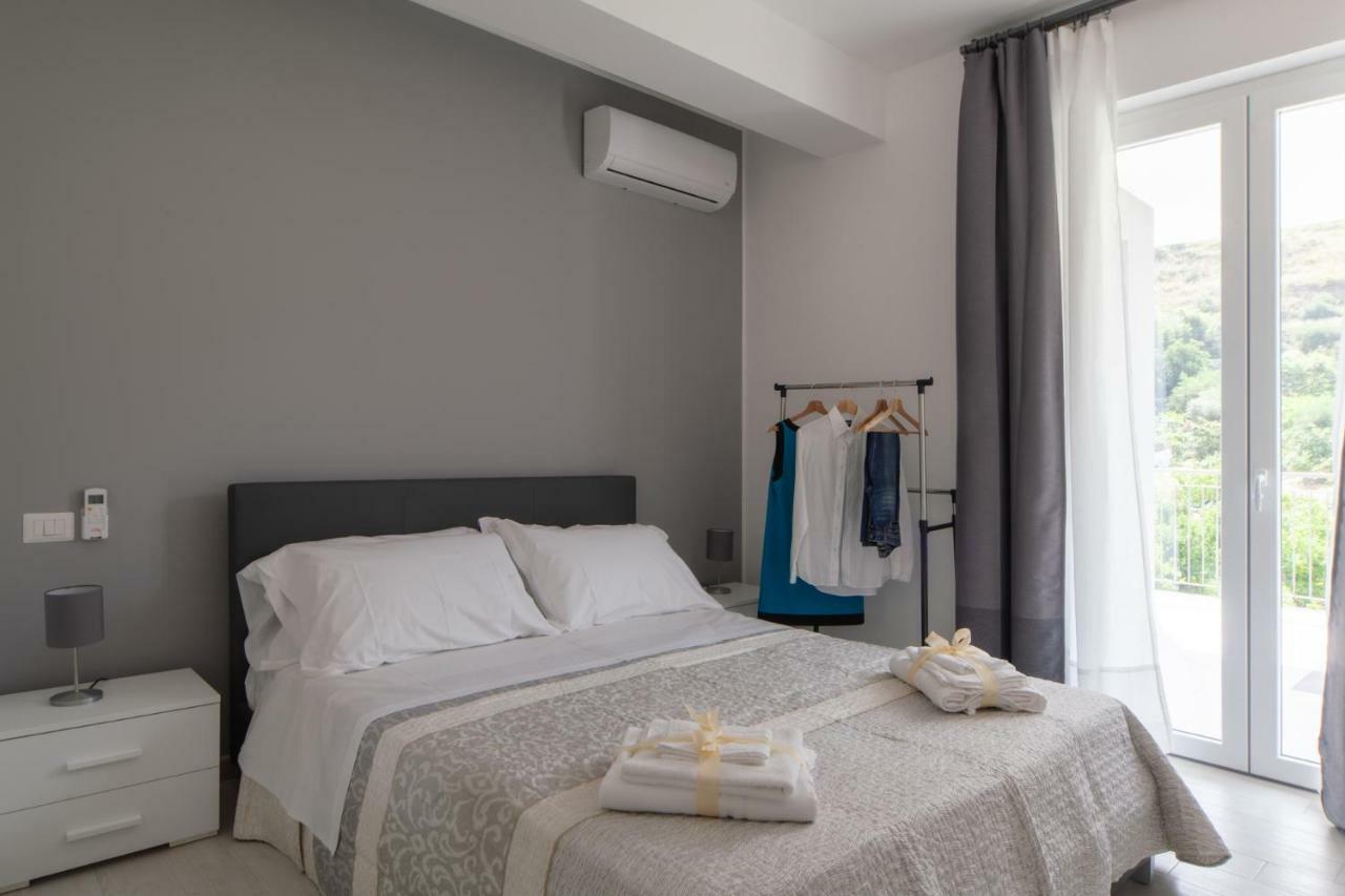 House 103 Rent Apartment Capo dʼOrlando Esterno foto